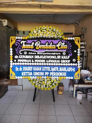 Papan Bunga di Karet